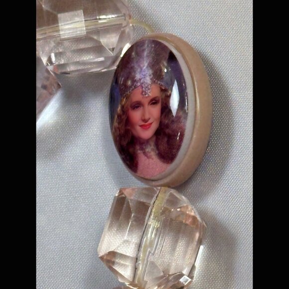 Tarina Tarantino Wizard of Oz Glenda the Good Witch Set of 2 Pink Original NWOT - Picture 14 of 16